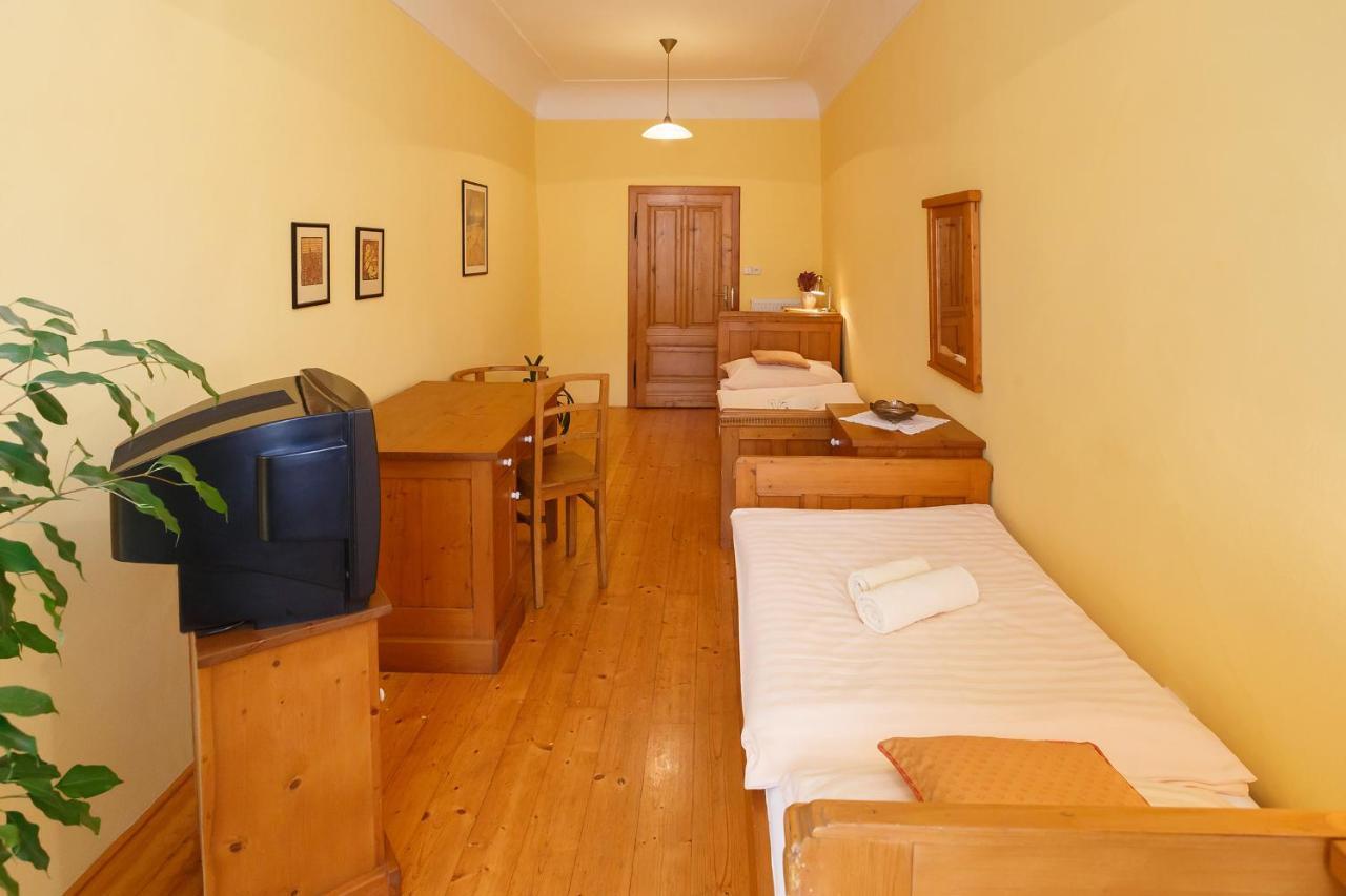 Pension Paseka Litomysl Exterior photo